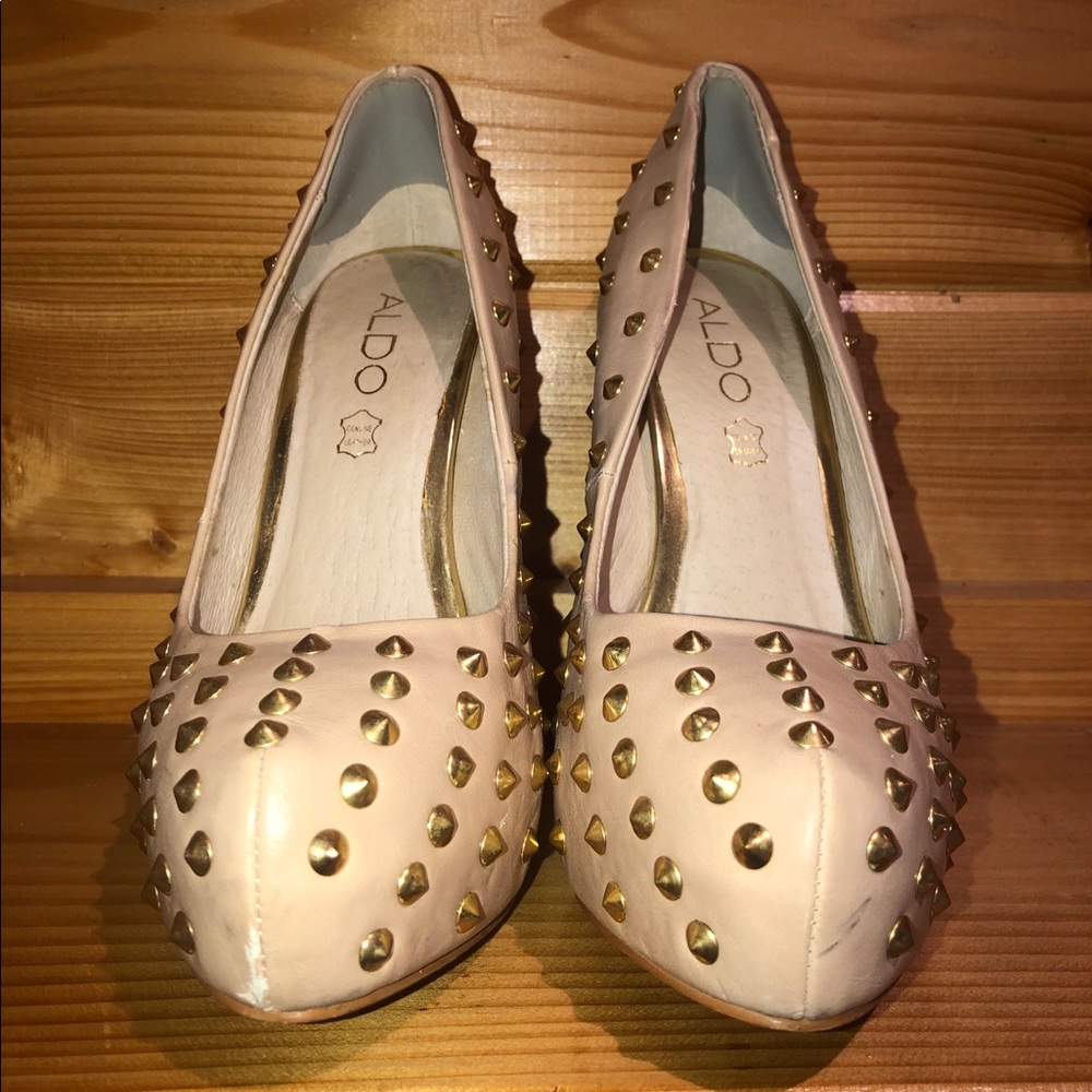 Cream & gold studded stiletto